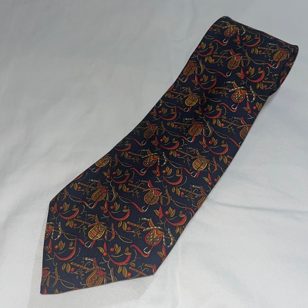 vintage Salvatore Ferragamo silk tie